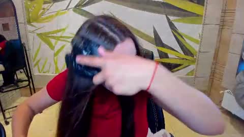 Snapshot of carolina_sky chatting on 07/03/26, 01:23 carolina_sky online show from 07/03/26, 01:23
