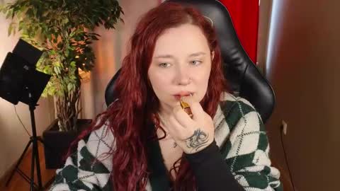 Mira online show from 09/19/25, 02:07