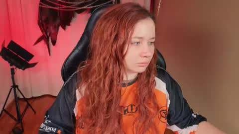 Mira online show from 11/04/25, 06:01