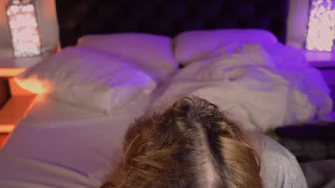 Mira online show from 04/10/26, 05:23