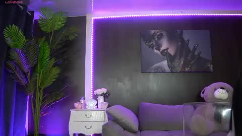 Mellany online show from 07/23/26, 06:00