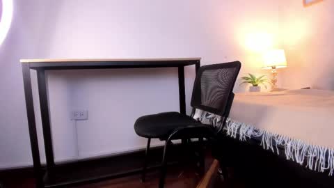  Caroline  online show from 03/20/26, 11:37