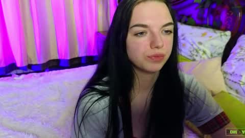 Mary and Carol online show from 04/18/26, 07:07