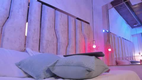 Carolina online show from 02/05/26, 03:22