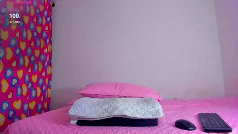 Snapshot of caroline_tovar_ chatting on 01/29/25, 09:33 Caroline Tovar Lovense is active my orgasms in your hands Give me more pleasure and make me cum online show from 01/29/25, 09:33