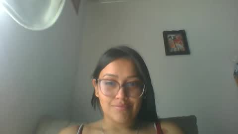 carolineconejita87 online show from 12/22/25, 07:11