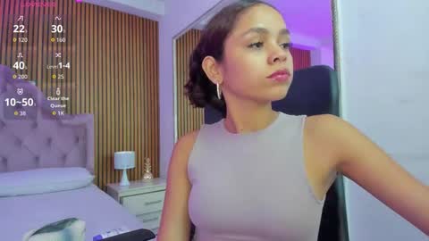 Caroline online show from 03/25/26, 12:55