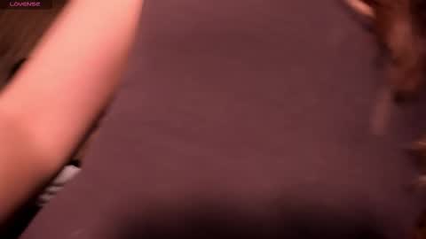 Caro online show from 11/27/25, 10:39