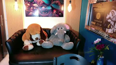 carolinejesh online show from 05/21/26, 12:12