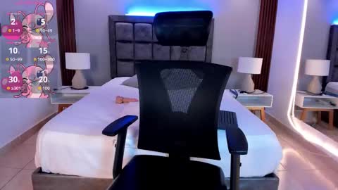 Caro  online show from 11/08/25, 09:46