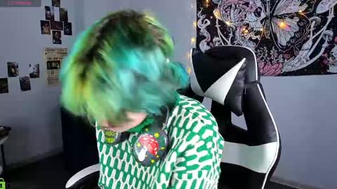 CarolineRichter online show from 04/22/26, 02:36