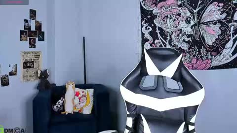 CarolineRichter online show from 04/23/26, 02:57