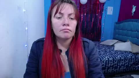 Carolinhe  online show from 04/19/26, 11:53