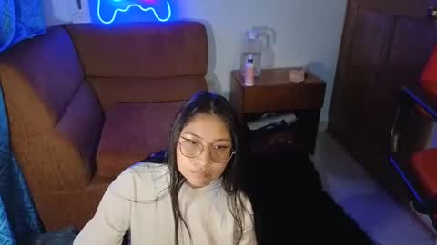 kitty online show from 12/12/24, 08:25