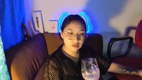 kitty online show from 12/17/24, 04:12