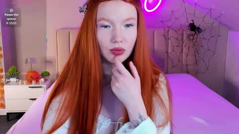 Anna online show from 11/05/25, 09:53