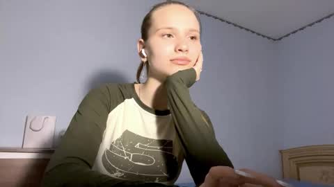 Carolina online show from 02/23/26, 04:48