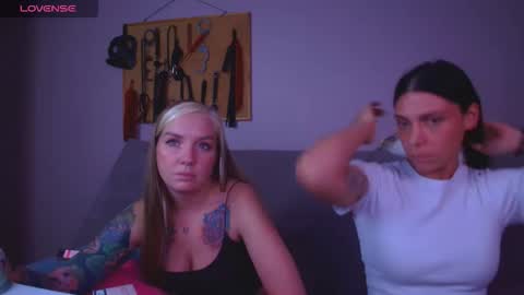 Carrie online show from 11/20/25, 06:40