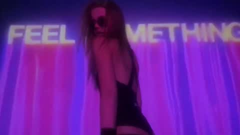 carriebradshawww online show from 02/06/26, 06:55