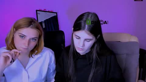 casey_meow_ online show from 10/13/25, 05:29