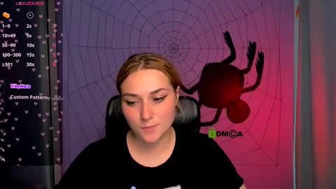 casey_meow_ online show from 10/22/25, 08:47