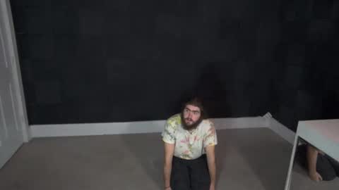 Snapshot of caseyandfriends chatting on 01/08/25, 06:41 caseyandfriends online show from 01/08/25, 06:41