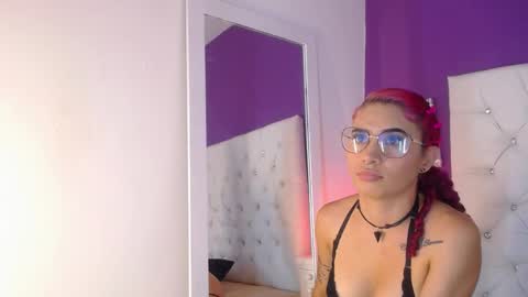 Snapshot of caseydevon chatting on 01/21/25, 03:10 Casey online show from 01/21/25, 03:10