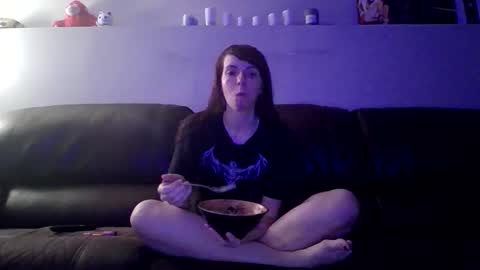 Snapshot of caseykitty222 chatting on 06/08/26, 03:45 caseykitty222 online show from 06/08/26, 03:45