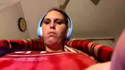 Cash Couple online show from 11/09/25, 02:10