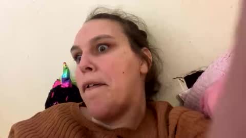 Cash Couple online show from 04/19/26, 08:44