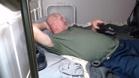 CasinoCam online show from 09/28/25, 01:55