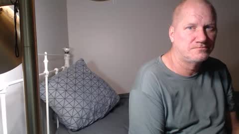 CasinoCam online show from 10/27/25, 06:23