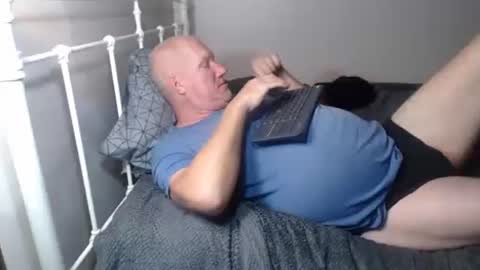 CasinoCam online show from 12/14/25, 07:58