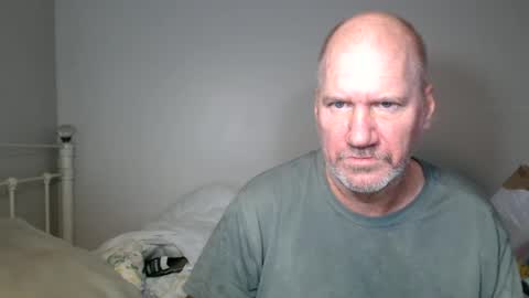 Snapshot of casinocam chatting on 06/27/26, 03:50 CasinoCam online show from 06/27/26, 03:50