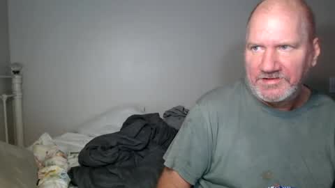 Snapshot of casinocam chatting on 06/28/26, 03:56 CasinoCam online show from 06/28/26, 03:56