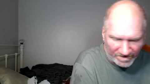 Snapshot of casinocam chatting on 07/01/26, 12:01 CasinoCam online show from 07/01/26, 12:01