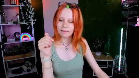 Snapshot of cassandra_nik chatting on 06/09/26, 01:34 Cassandra online show from 06/09/26, 01:34