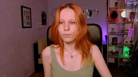 Snapshot of cassandra_nik chatting on 06/18/26, 12:20 Cassandra online show from 06/18/26, 12:20
