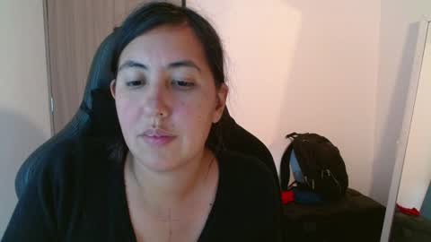 Snapshot of cassandra_ruizz chatting on 06/21/26, 02:25 573215024606 online show from 06/21/26, 02:25