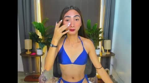 Snapshot of cassandrafoxxx chatting on 06/17/26, 05:10 cassandrafoxxx online show from 06/17/26, 05:10