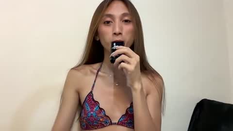 Snapshot of cassandrafoxxx chatting on 07/21/26, 04:20 cassandrafoxxx online show from 07/21/26, 04:20