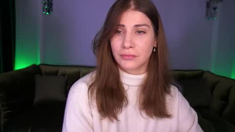 Lena online show from 11/28/25, 07:33