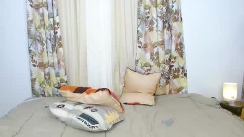 hugecassey online show from 03/12/25, 07:49