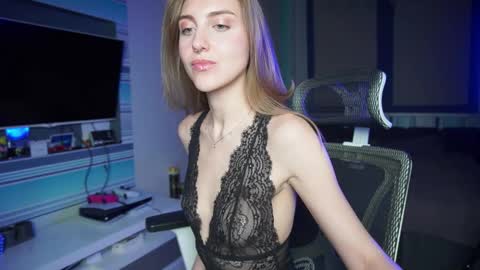 Seductress Cassia  FINDOM AND SADISM  NO NUDE online show from 10/10/25, 04:39