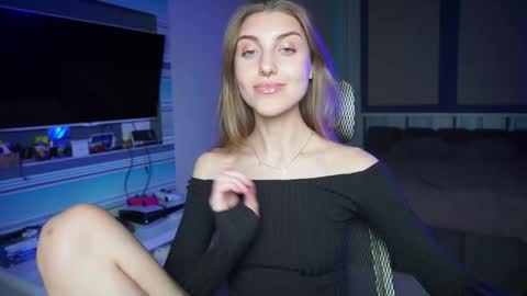 Seductress Cassia  FINDOM AND SADISM  NO NUDE online show from 10/12/25, 05:01