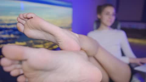 Seductress Cassia  FINDOM AND SADISM  NO NUDE online show from 04/18/26, 07:58