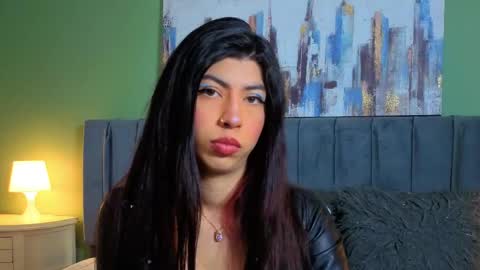 Snapshot of cassie_bloom chatting on 04/29/26, 04:05 cassie_bloom online show from 04/29/26, 04:05