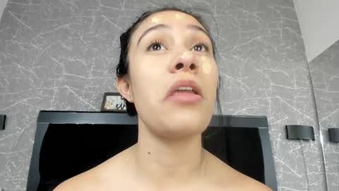 Snapshot of cassie_jones1 chatting on 03/11/25, 05:38 Cassie Jones online show from 03/11/25, 05:38