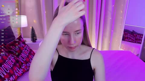 Snapshot of cassie_kelman chatting on 12/29/24, 12:09 Cassie online show from 12/29/24, 12:09