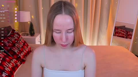 Snapshot of cassie_kelman chatting on 01/05/25, 11:55 Cassie online show from 01/05/25, 11:55